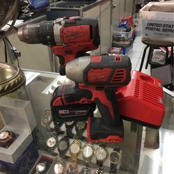 Milwaukee 18v Cordless Impact Driver & Drill Kit With M18 Red Lithium XC 5.0 Battery And Charger 