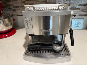 DeLonghi Espresso machine