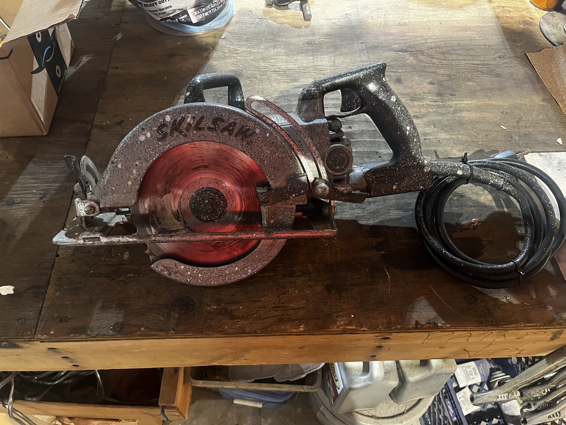 Model 77 Worm Drive Skillsaw