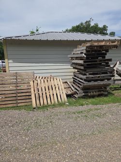 Free pallets