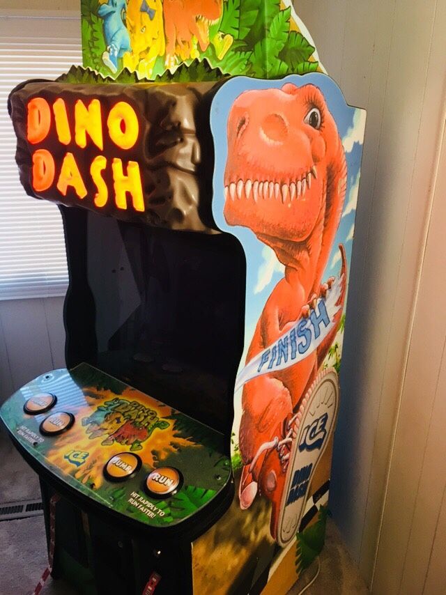 Dino Dash Arcade Game