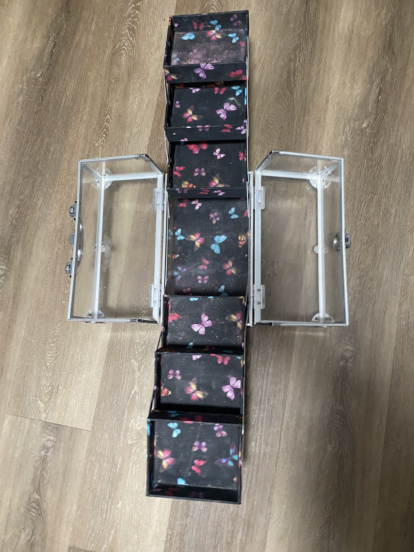 Make Up Box