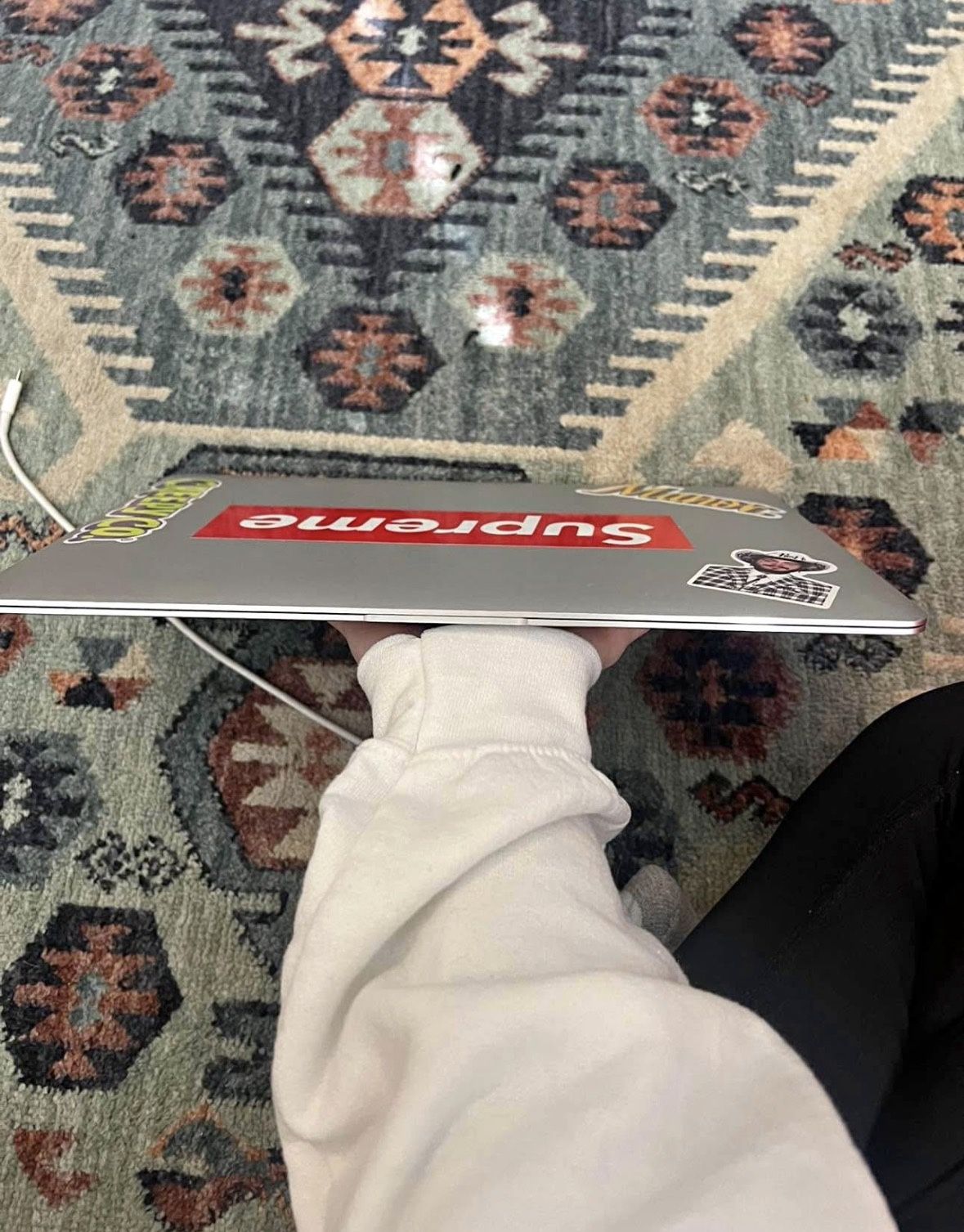 Apple - MacBook Air 13.3"