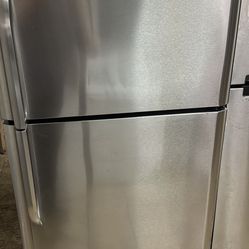 Frigidaire Stainless Steel 30” Wide Refrigerator (Top Freezer)