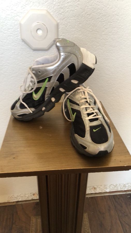 Nike Dual D