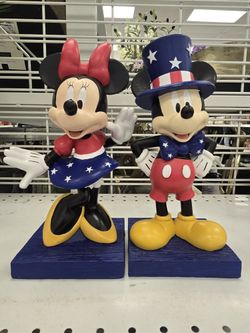 🇺🇸 Mickey And Minnie Mouse Figurine Set 🇺🇸