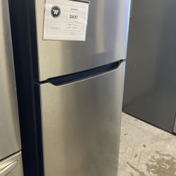 Frigidaire Top Freezer Fridge 30 In 