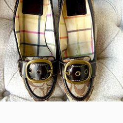 COACH HEELS Size7.5