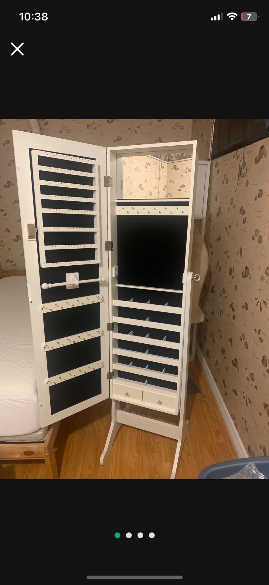 Lockable Mirror Jewelry Cabinet