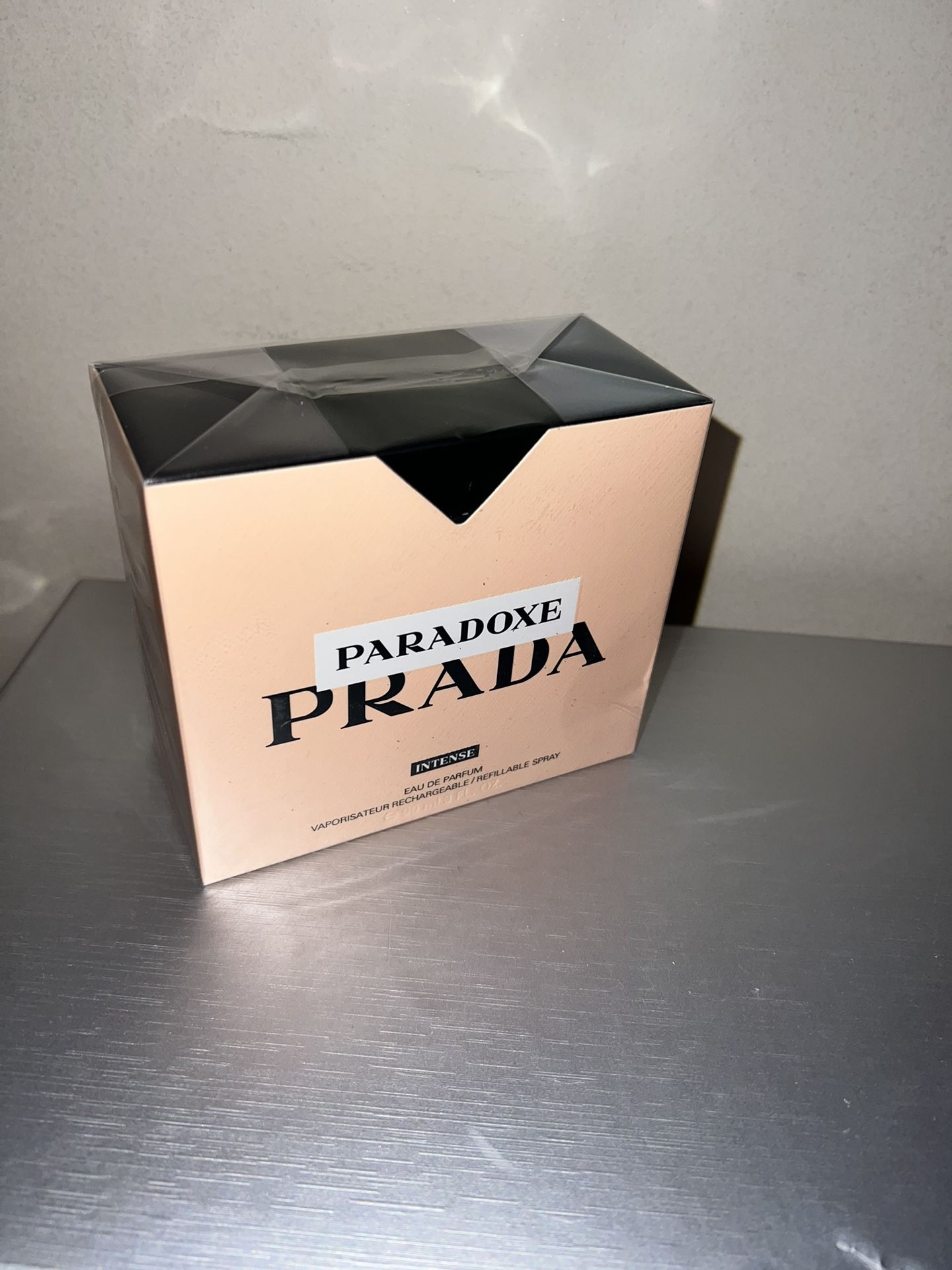Prada Paradoxe Eau de Parfum