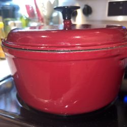 Hell’s Kitchen Cast Iron Dutch Oven. Got A Bigger One So Selling