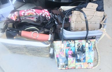 purses and wallets! All for $20!