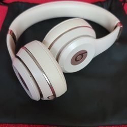 Beats Solo 3 Bluetooth Wireless Headset 