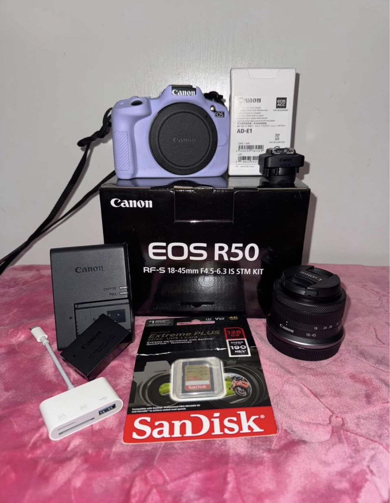 Canon EOS R50 Bundle
