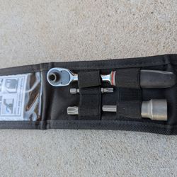 Jeep Wrangler Roof Removal Tool