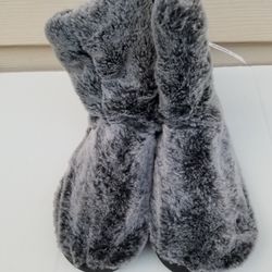 Ladies Faux Fur Booties, Gray Black Size 9-10 Large 