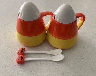 2 LIKE NEW CANDY CORN MUGS WITH SPOON