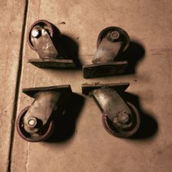 Heavy Duty Caster Wheels..6"