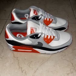 Air Max 90s (NEVER BEFORE WORN)
