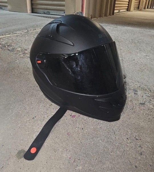 Techno 2.0 Bluetooth helmet. Medium