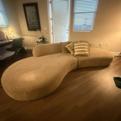 PICKUP TODAY ONLY (by 5 pm) - Oversized Curved Boucle Sectional Sofa (6-Seat, Chaise) – Like New – Price Firm
