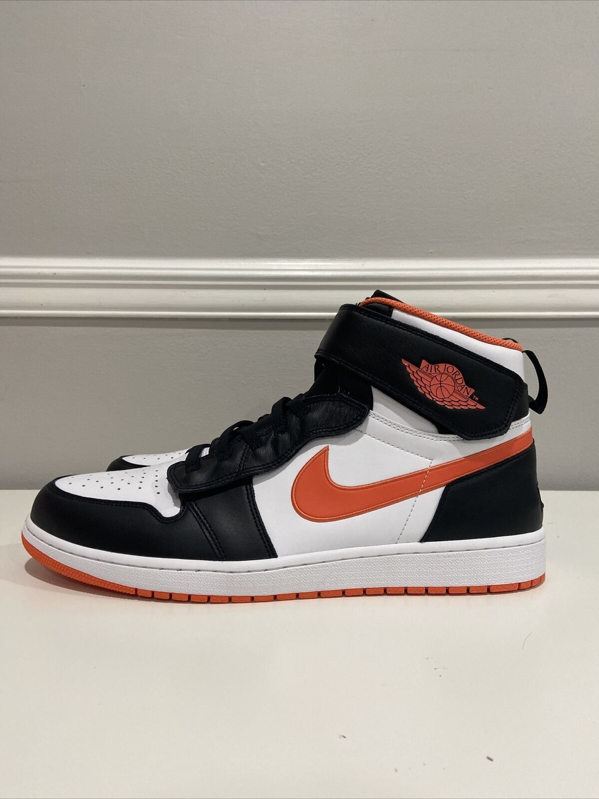 Air Jordan 1 Hi FlyEase Size 12