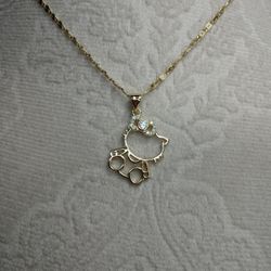 Beautiful Hello kitty Necklace 14k Gold Laminated High quality material 25$