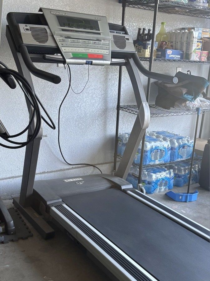 NORDICTRACK TREADMILL