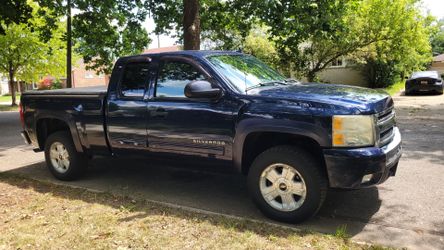2011 Chevy Silverado 163k