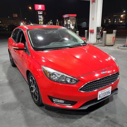 2017 Ford Focus Sel Hatchback
