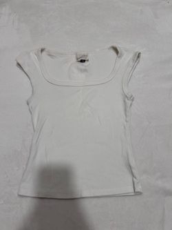 Brand - Target Color - White Size - S