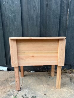 Raised Garden Planter Box with Legs
