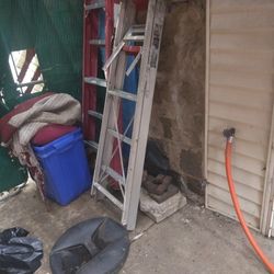 5 Ft Ladder Used
