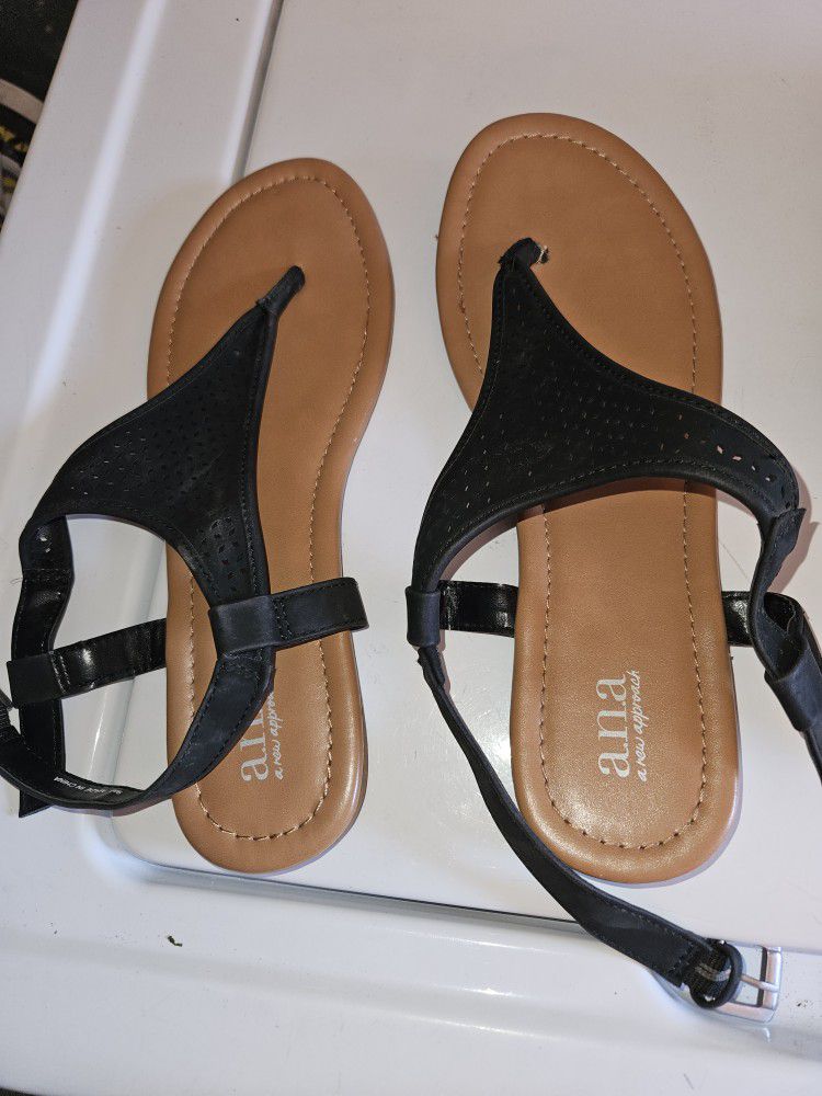 Used Once Women's Sandals And Boots