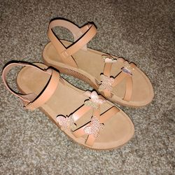 Girls chulis sandals size 3