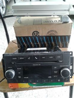 Jeep wrangler stereo and amplifier 2010 and others