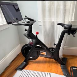 Peloton Bike+