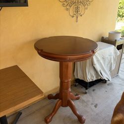 Pool Cue Holder Table