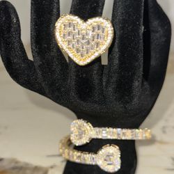 18k Gold Plated Highest Quality Simulated Diamonds Heart Ring & Bangle Set 