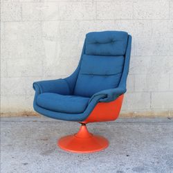 Mid Century Swivel Recliner Chair