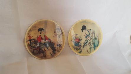 Stone Geisha Plates