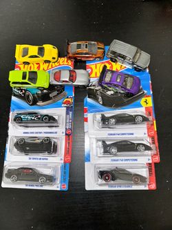 Hot Wheels Die-Cast Car Collection lot