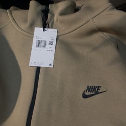 New Nike Tech Beige 4xl Rare Size
