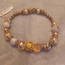 Fashion Bracelet. Size Small.