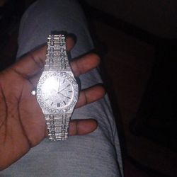 Nickel Plated Jewelry. Sterling Silver Diamond Cluttered Watch.