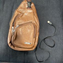 This stylish crossbody sling backpack is a perfect for men/women on the go.