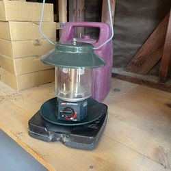 Coleman Propane Lantern - Camping 
