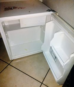 Mini fridge