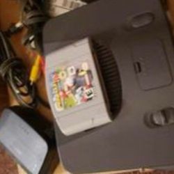 Nintendo 64 System With Authentic Mario Kart Game.console Controller Power Adapter Av Cord.