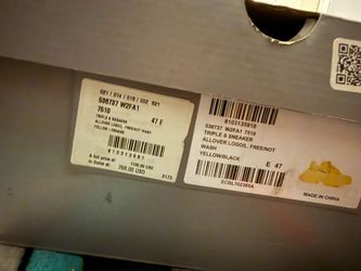 Balenciaga triple s all over logo
